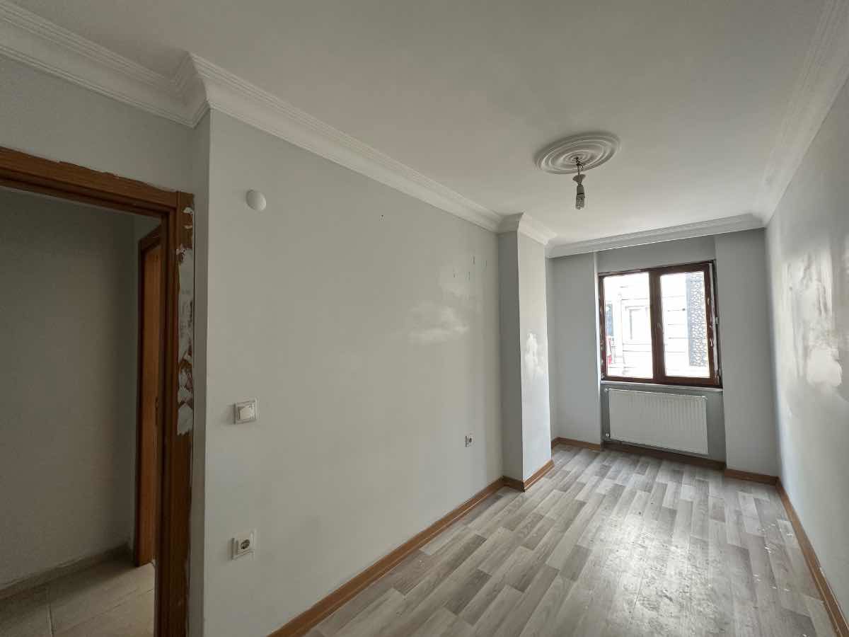 ÇINAR MAHALLESİ KİRALIK ARA KAT 2+1 KAPALI MUTFAK