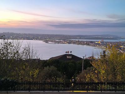 BÜYÜKÇEKMECE PINARTEPE DENİZ MANZARALI KİRALIK 3+1 LÜKS DAİRE