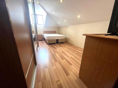 KÜÇÜKYALI ÇINAR'DA, 2 GİRİŞLİ,4 BANYOLU, 5+1 SATILIK DUBLEKS