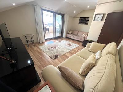 KÜÇÜKYALI ÇINAR'DA, 2 GİRİŞLİ,4 BANYOLU, 5+1 SATILIK DUBLEKS