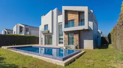 DÖŞEMEALTI ULUÇINAR KONAKLARI'NDA MÜSTAKIL KÖŞE VILLA EŞSIZ