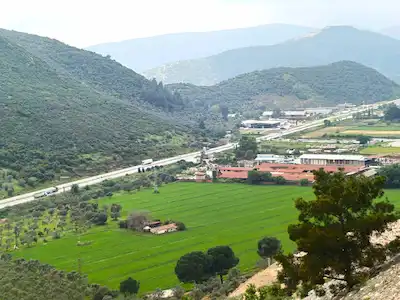 MİLAS OSB YE KOMŞU BODRUM-MILAS-SÖKE YOLU CEPHELİ SATILIK ARAZİ