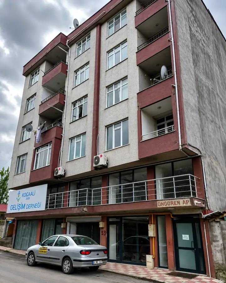 REMAX VİRA'DAN KOCAALI'DE 3+1 SATILIK DAİRE