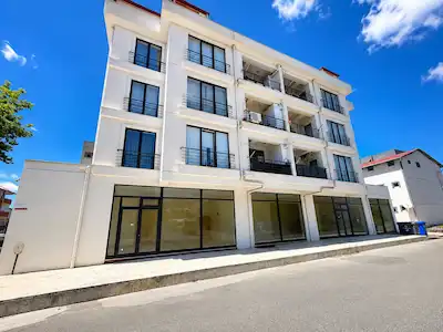 ORHANLI MESCİT MAHALLESİ ÜZERİNDE 200 M² KİRALIK DÜKKAN