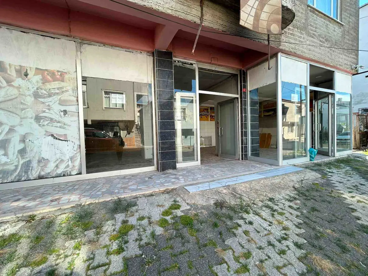 MERKEZI KONUMDA FIRIN VE DEPO KULLANIMINA UYGUN KIRALIK ALAN