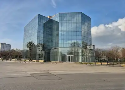 PENDİK MERKEZİ KONUMDA 4000 M2 KURUMSALA KİRALIK KOMPLE BİNA