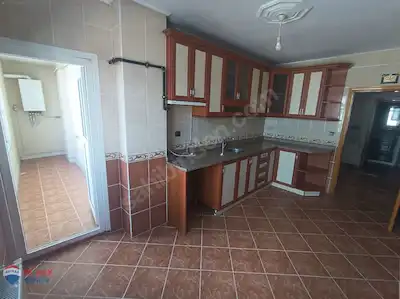 TURGUT REIS'DE KIRALIK NET 115 M² DAIRE