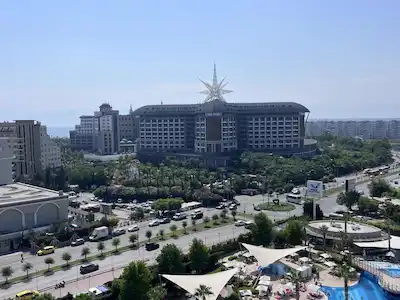 DENİZ MANZARALI ARAKAT 3+1