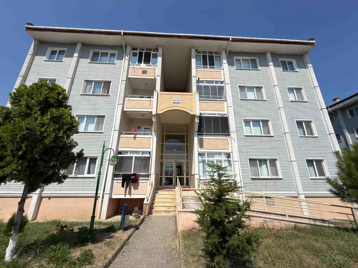 REMAX DIA'DAN METEK TOKİ KONUTLARINDA 3+1 KİRALIK DAİRE