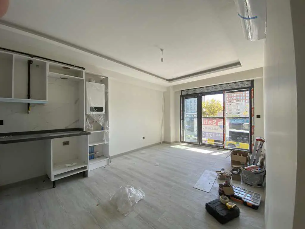 ATAŞEHİRİN KALBİNDE 1+1 LÜKS VE KONFORLU DAİRE!!!