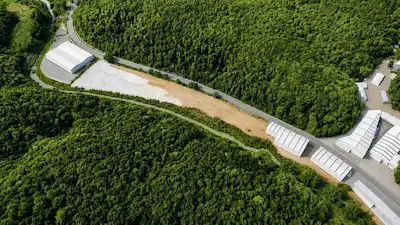 5.000 M² KİRALIK AÇIK ALAN KEMERBURGAZ CENDERE YOLUNDA