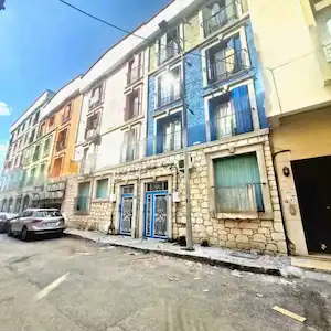BUCA HASANAĞA PARKI YAN SOKAĞI KIRALIK 1+1 DAIRE  KIRALIK DAIRE  60 M²  1 + 1