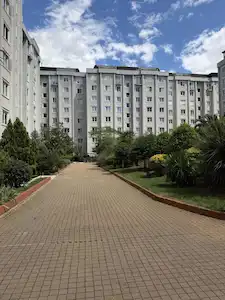 SANCAKTEPE’DE SİTE İÇİNDE 5+1 | 185 M² NET | 3 BANYOLU, BALKONLU, BOŞ KİRALIK DAİRE