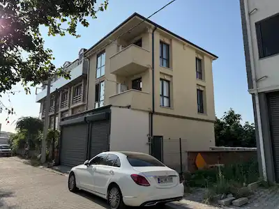 SAKARYA HÜSEYIN KUBILAY  RE/MAX AY'DAN SATILIK 3 KATLI TICARI BINA 