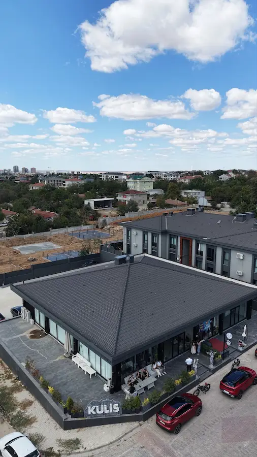 ÇORLU ÖNERLER’DE 220 M² + 170 M² BAHÇELİ PRESTİJLİ TİCARİ ALAN