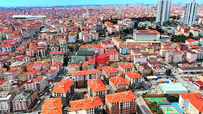 RE/MAX PRO'DAN GÜNGÖREN'DE 2600 M² KOMPLE KİRALIK DEPO & İŞYERİ