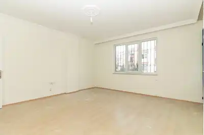 KONUKSEVER’DE SATILIK GENİŞ 3+1 DAİRE