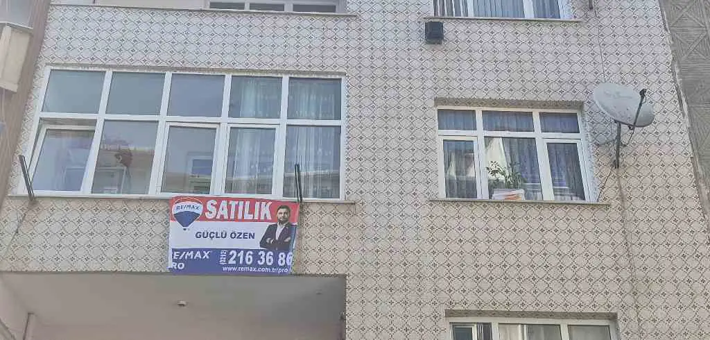 REMAX PRO GAZİOSMANPAŞA KARADENİZ MAHALLESİ SATILIK 2+1