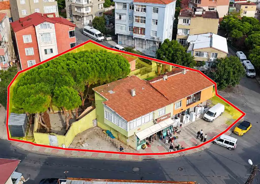 MALTEPE’DE KONUT İMARLI, DENİZ MANZARALI SATILIK ARSA 661M2