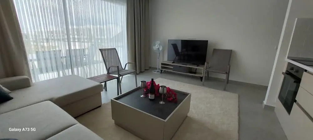 GİRNE ESENTEPE MERKEZ’DE SIFIR EŞYALI 1+1 KİRALIK DAİRE | BALKONLU, KLİMALI