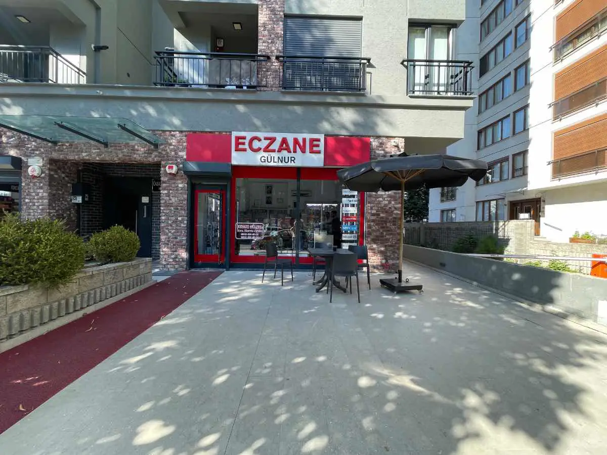 ERENKÖY RUH VE SINIR HAST. KARŞISI ECZANEYE UYGUN DÜKKAN