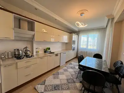 REMAX İLKE'DEN ŞÜKRÜPAŞA'DA 3+1 SATILIK FULL YAPILI DAİRE