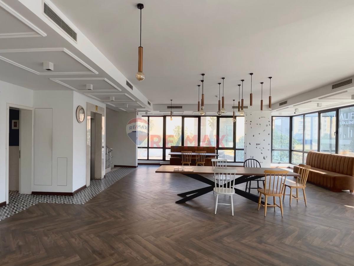 Kurumsallara Ataşehir Palladium Avm Karşısı Ticari Kiralık Bina