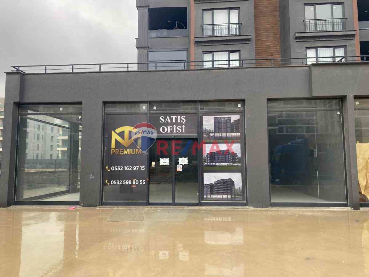 REMAX BEYAZ BALKAN MAHALLESİ 385 MT2 KÖŞE DÜKKAN 
