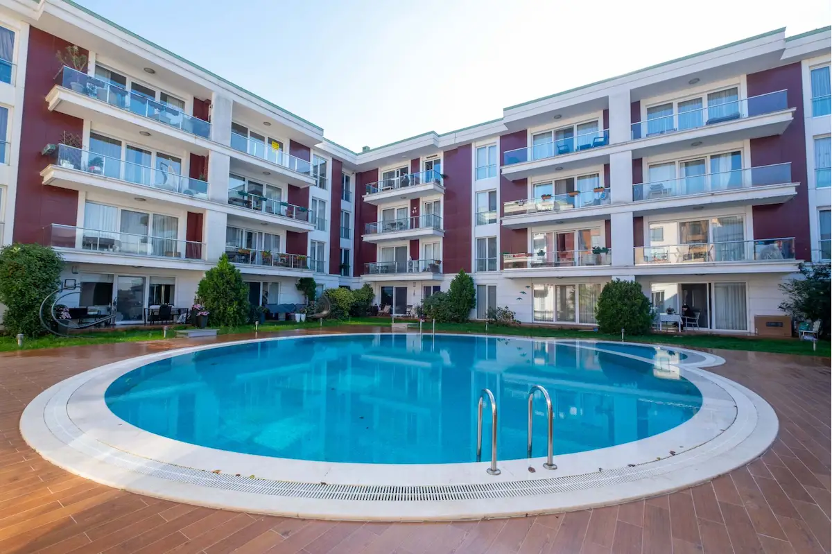 GÖKTÜRK FANTASIA RESIDENCE'TA ÖZEL BAHÇE AYRICALIKLI SATILIK DAIRE...