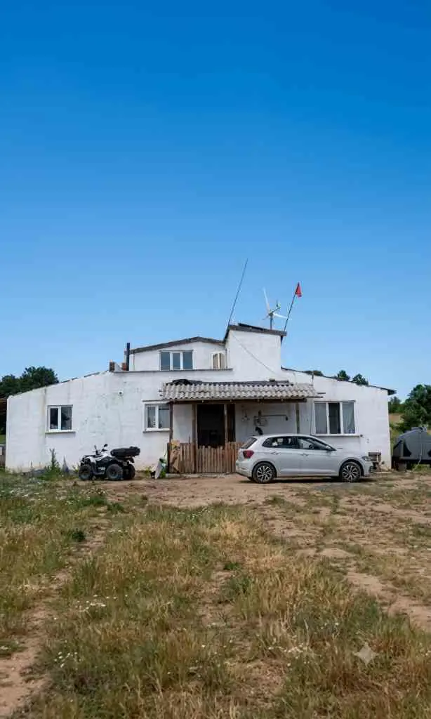 Property image 8