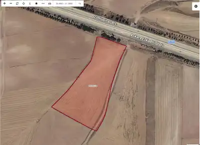 ANKARA-ESKİŞEHİR D200 KARAYOLUNA CEPHELİ MÜSTAKİL PARSEL TARLA (5554/14)