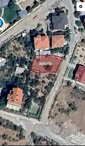HACILAR ARMUTLUKTA SATILIK VILLA ARSASI