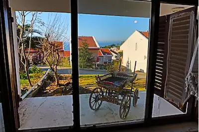 DENİZE VE HAVUZA DOYACAKSINIZ