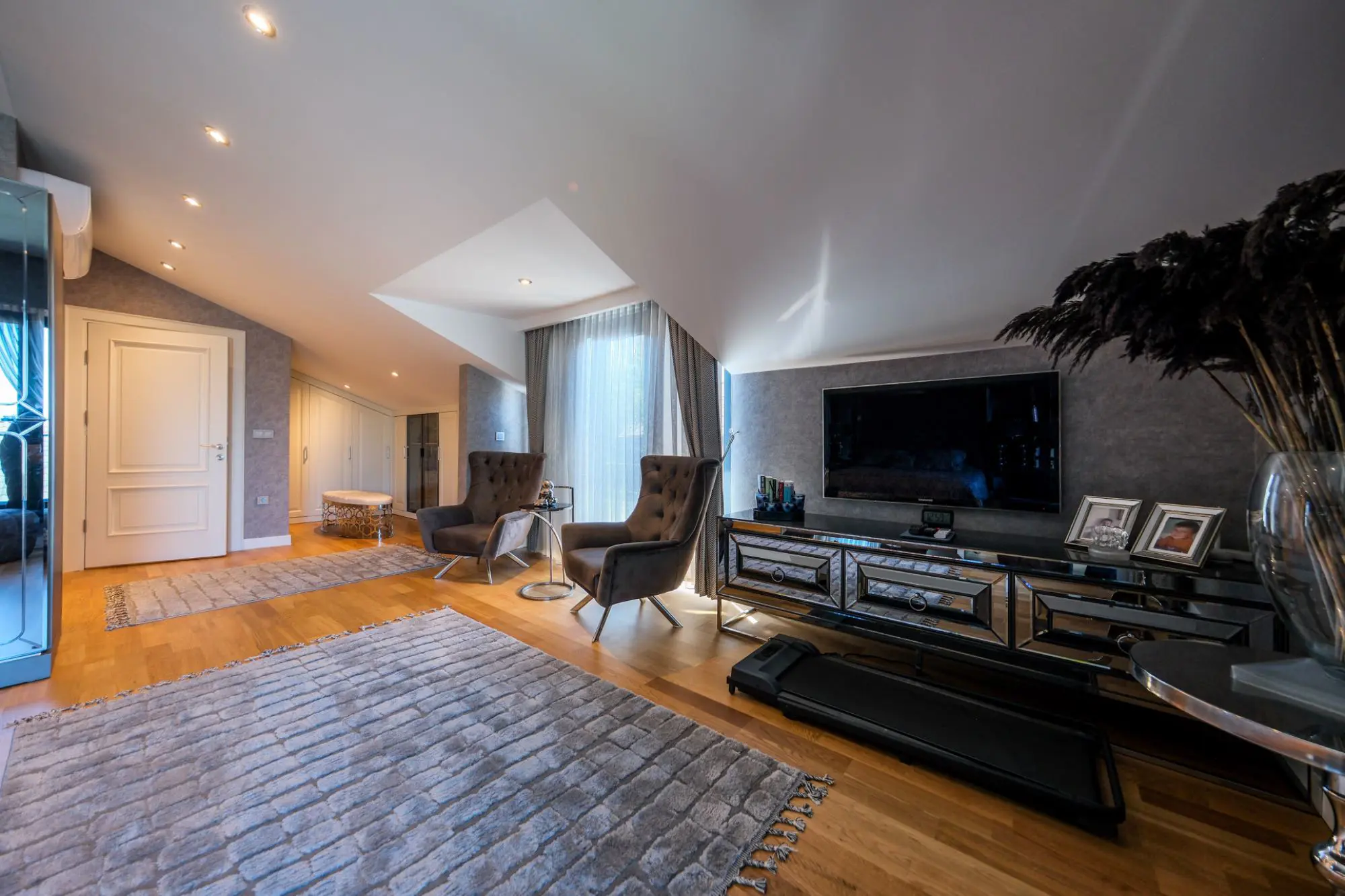 Property image 44