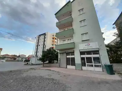 UĞUREVLER DE KİRALIK FIRIN RUHSATLI 195M2 İŞYERİ