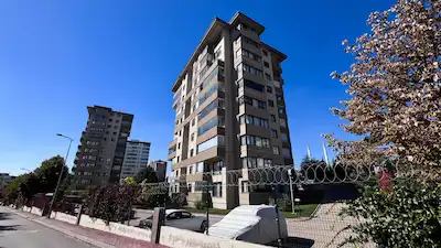 YAŞAMKENT CUMHURİYET EVLERİ | 4+1 | 3 CEPHE | FERAH & AYDINLIK |