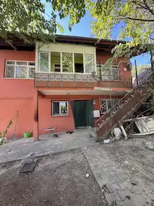 İZMİTTE 2 KATLI MÜSTAKİL SATILIK EV