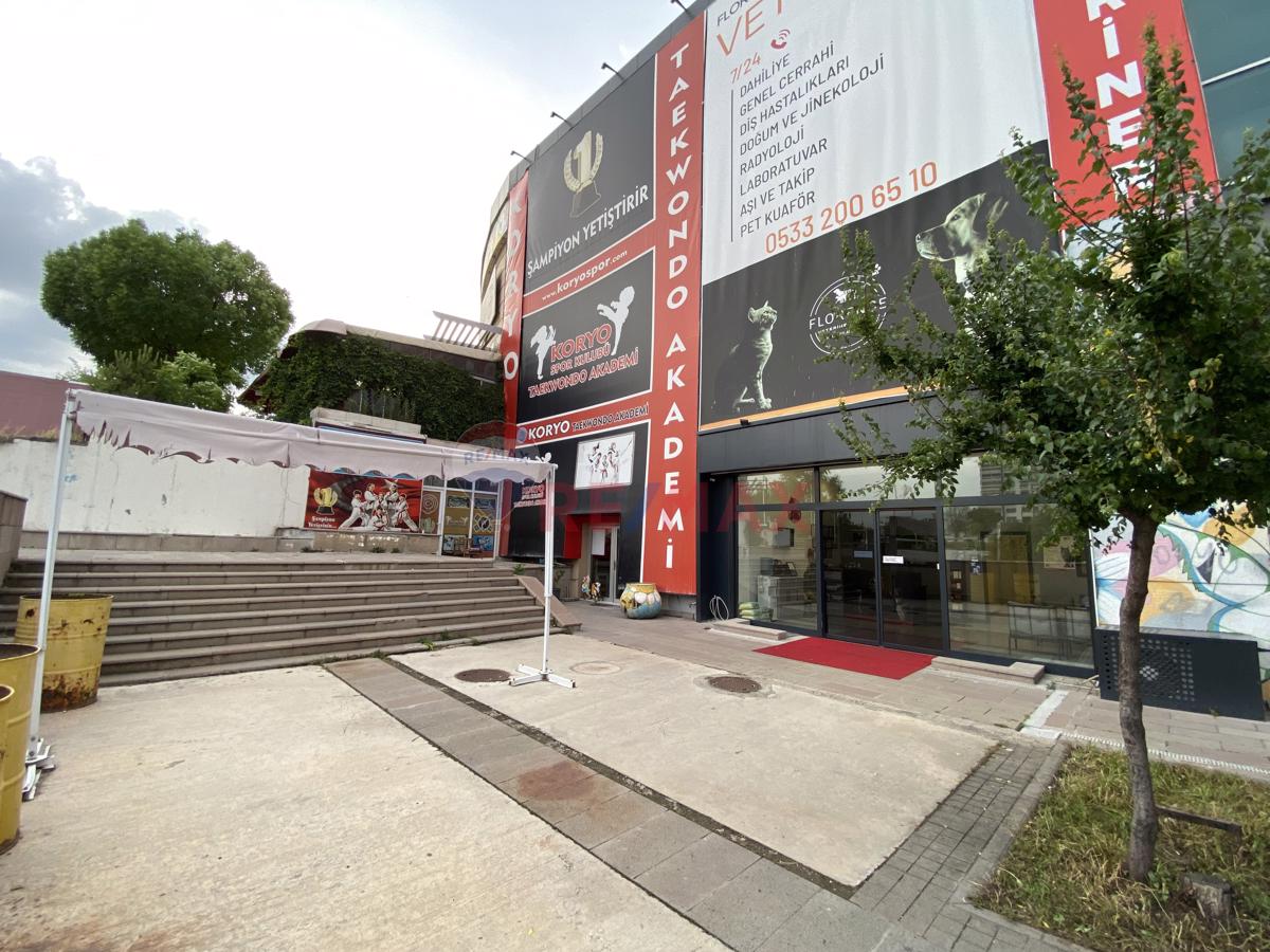 ERYAMAN'DA, MAKSIMUM İŞ MERKEZİNDE, CADDE CEPHELİ, 115 M2 DÜKKAN