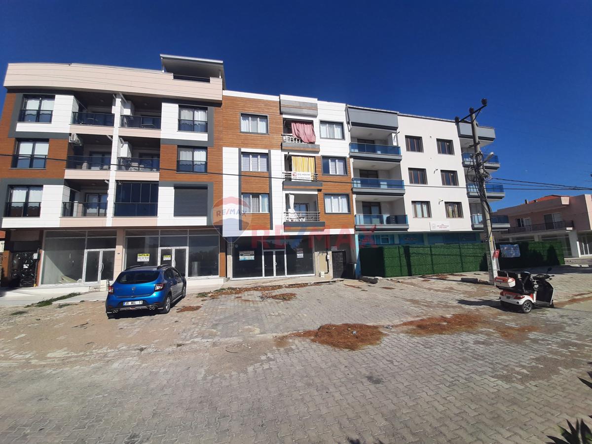Aliağa Y.Şakran Çanakkale Yoluna Cepheli 400 M2 Kiralık Dükkan