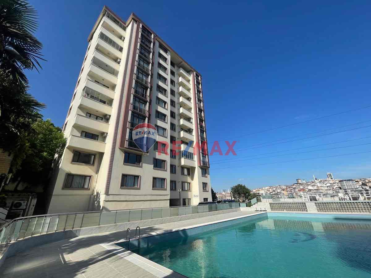 4+1 RENEWED FLAT AT ARYA KONUTLARI