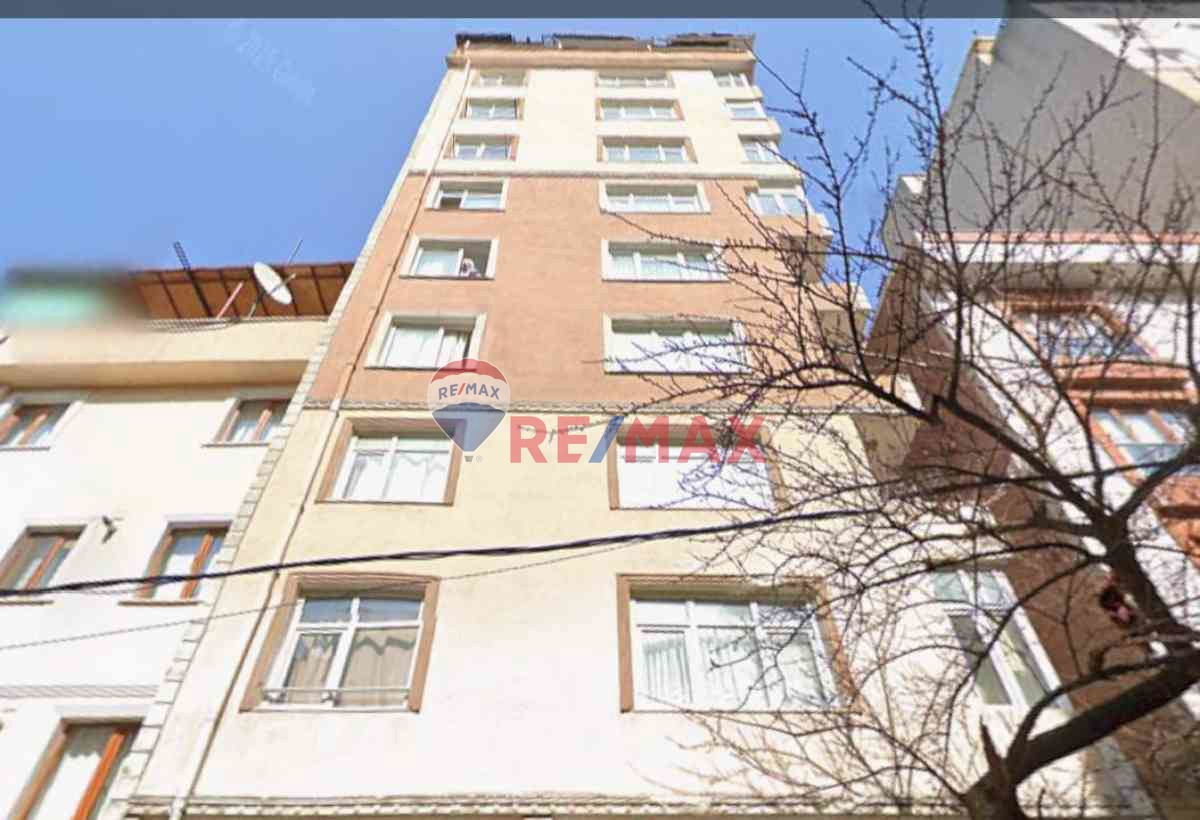 ZÜMRÜTEVLERDE SATILIK 2+1 DAİRE