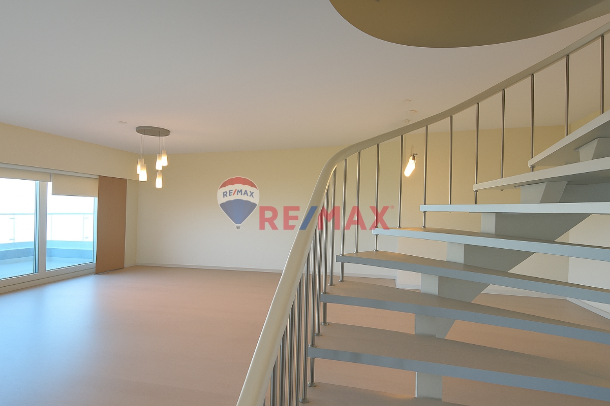 AKASYA ACIBADEM GÖL ETABINDA TERASLI ÖZEL DUBLEKS