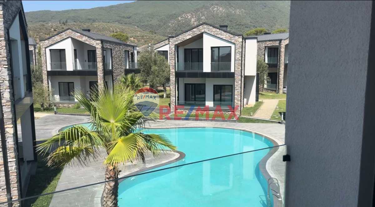 EDREMİT GÜRE'DE DOĞAYLA İÇ İÇE YENİ BİR YAŞAM LÜKS AKILLI VİLLALAR