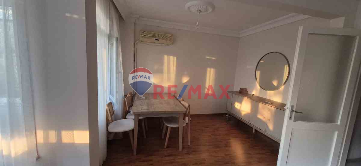 ÜSKÜDAR SULTANTEPE’DE KORU VE BOĞAZ MANZARALI 2+1 SATILIK DAIRE