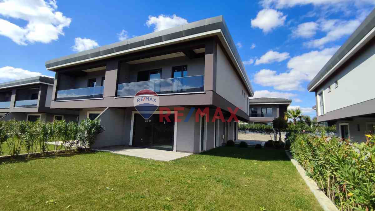 SELİMPAŞA’DA DOĞAYLA İÇ İÇE KONFORLU SATILIK DUBLEKS VİLLA