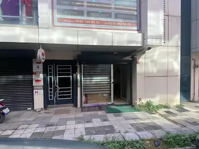 REMAX ASHILL ÇEKMEKÖY MERKEZ DE 2 KATLI SATILIK DÜKKAN