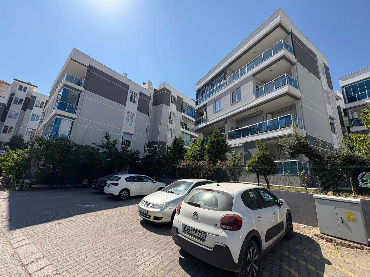 BALÇOVA TELEFERİH MAH'DE SİTE İÇERSİNDE İÇİ YENİLENMİŞ KİRALIK 3+1 DUBLEKS DAİRE