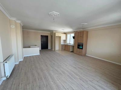 BALÇOVA TELEFERİH MAH'DE SİTE İÇERSİNDE İÇİ YENİLENMİŞ KİRALIK 3+1 DUBLEKS DAİRE