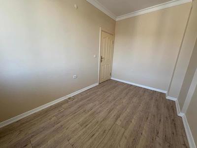 BALÇOVA TELEFERİH MAH'DE SİTE İÇERSİNDE İÇİ YENİLENMİŞ KİRALIK 3+1 DUBLEKS DAİRE