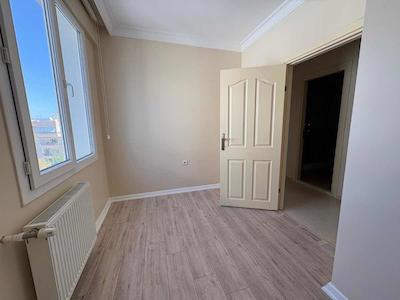 BALÇOVA TELEFERİH MAH'DE SİTE İÇERSİNDE İÇİ YENİLENMİŞ KİRALIK 3+1 DUBLEKS DAİRE